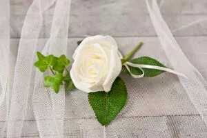 Artificial - Button Hole/Corsage With Cream Rose Ivy