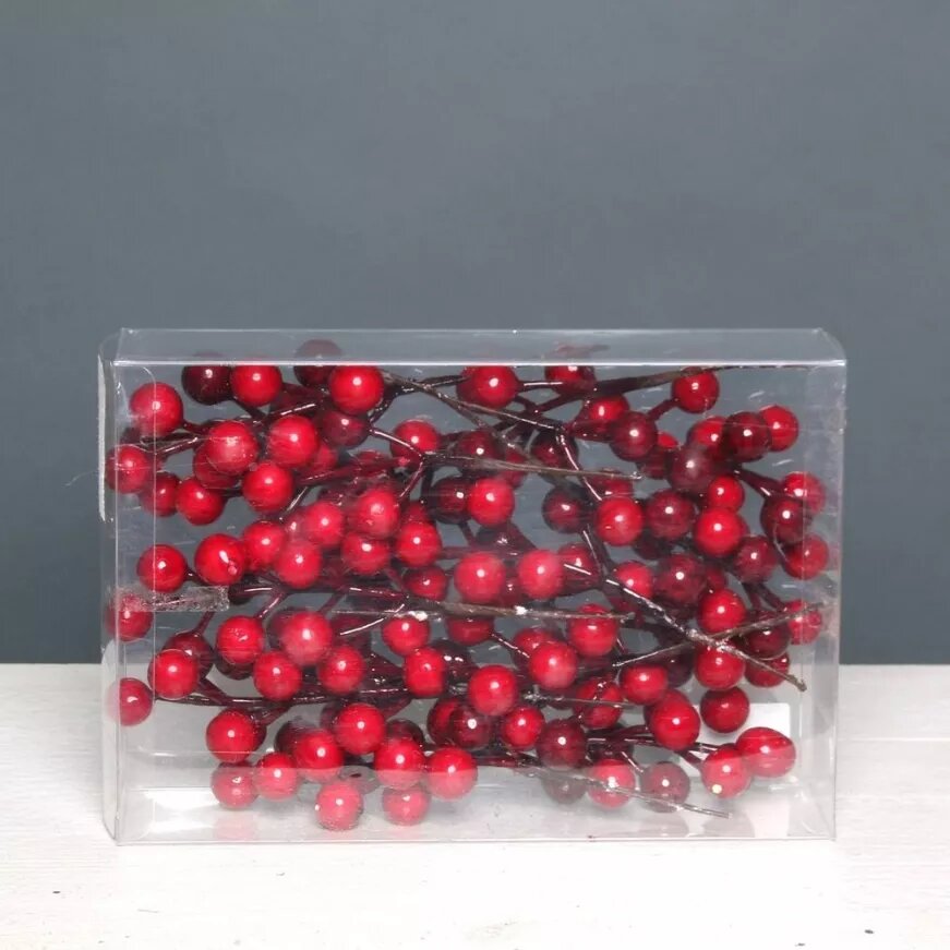 Red berry pick