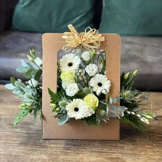 Leah Vase Natural